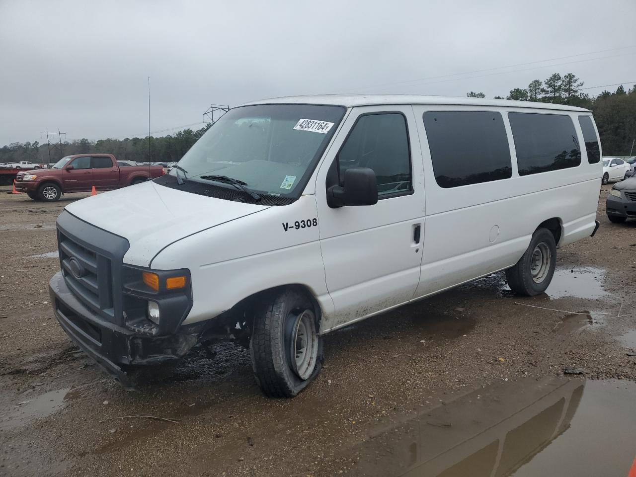 Ford Econoline (2012)