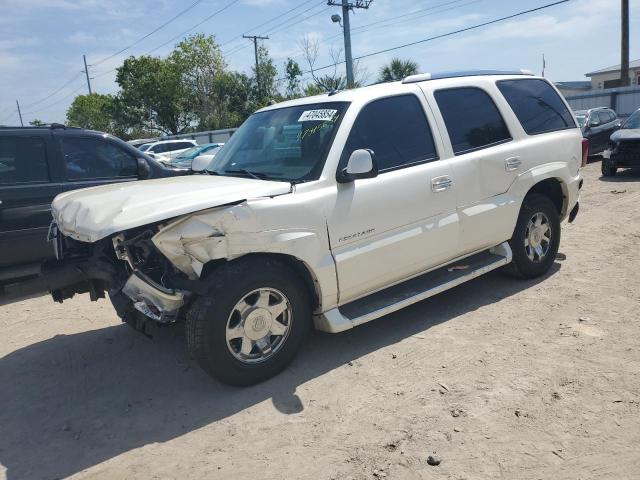 Cadillac Escalade (2005)