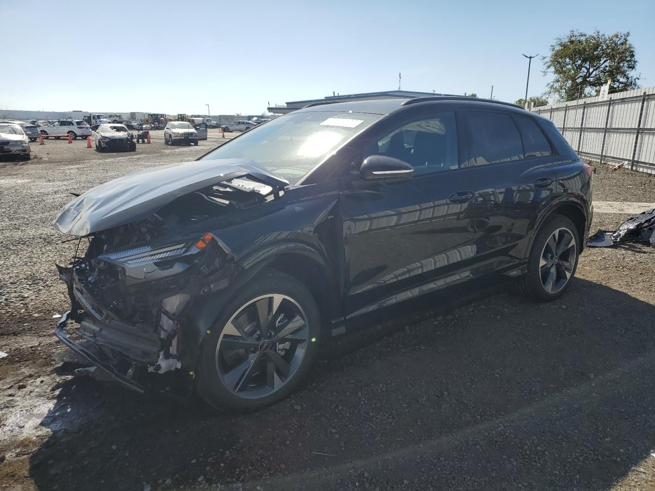 Audi Q4 e-tron (2023)