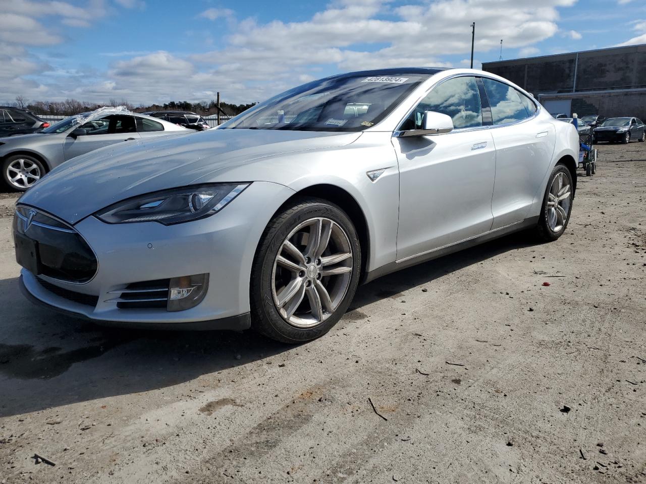 Tesla Model s (2014)