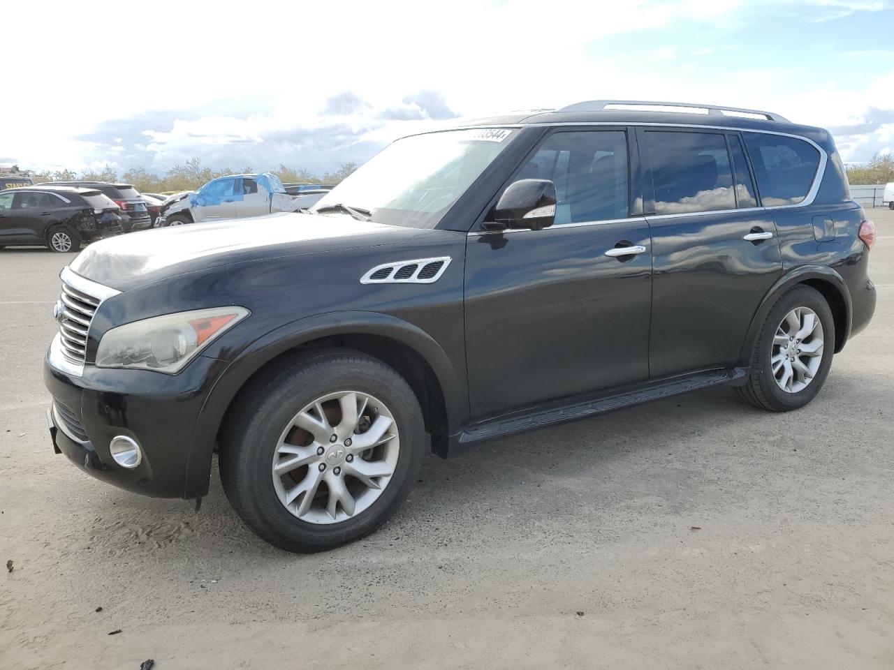 Infiniti Qx56 (2012)