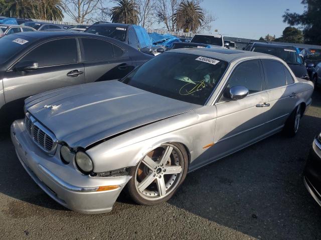 Jaguar Xj (2004)