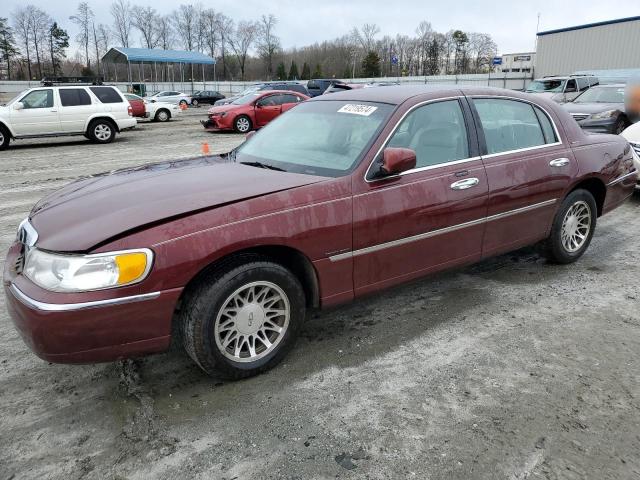 Lincoln Towncar (2000)