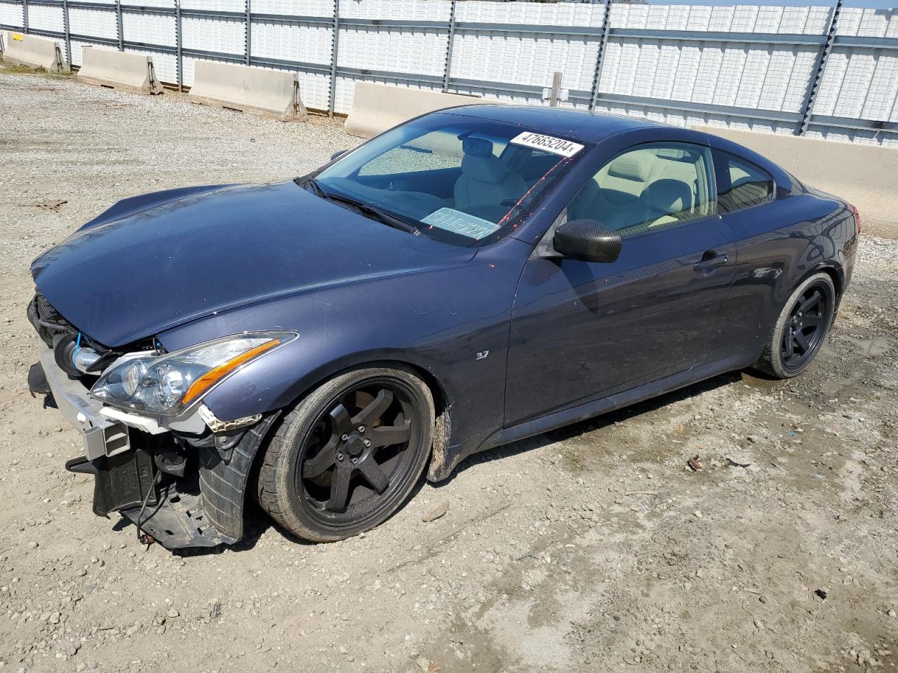 Infiniti Q60 (2014)