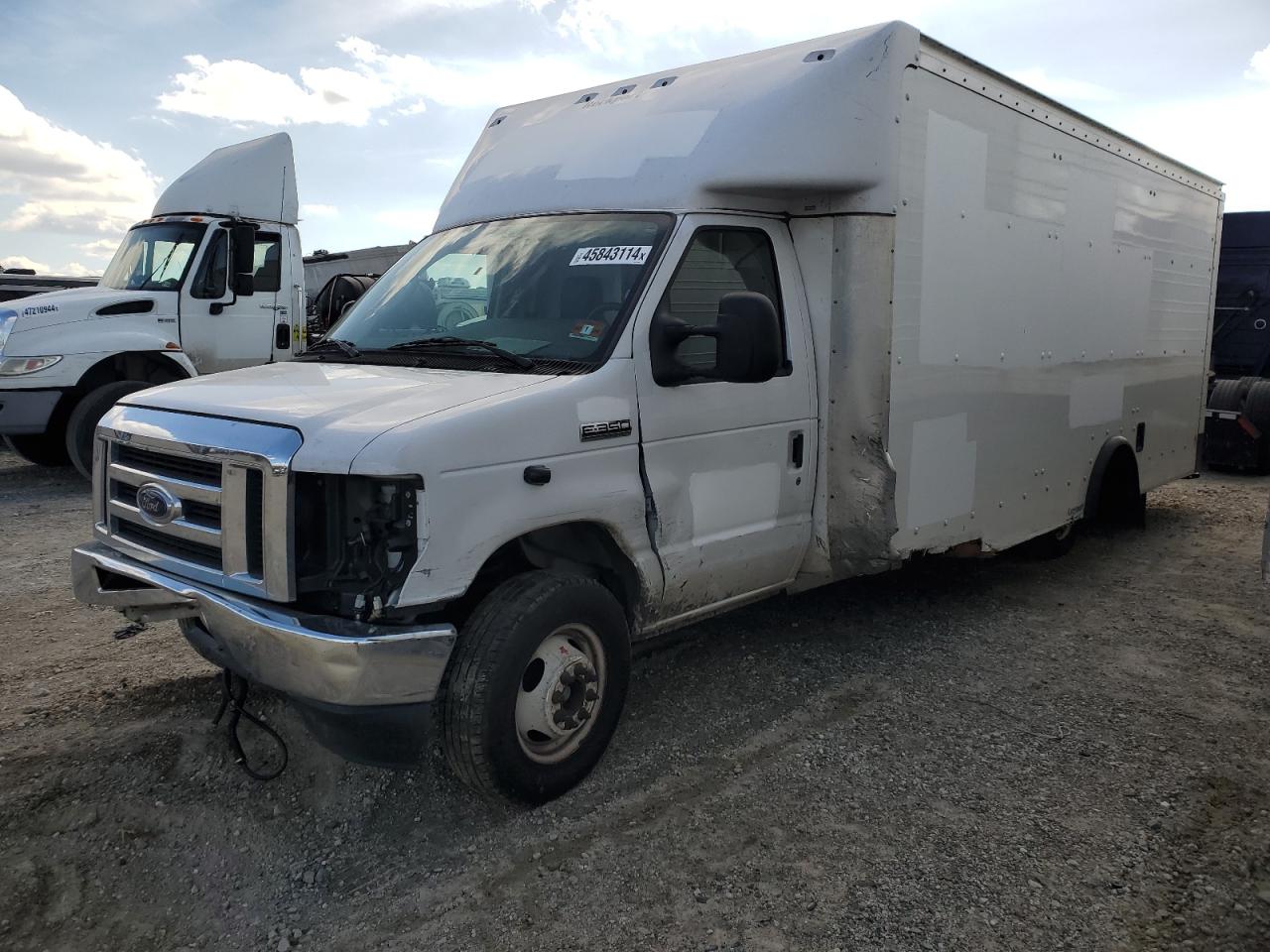 Ford Econoline (2022)