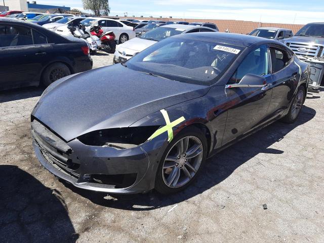 Tesla Model s (2016)