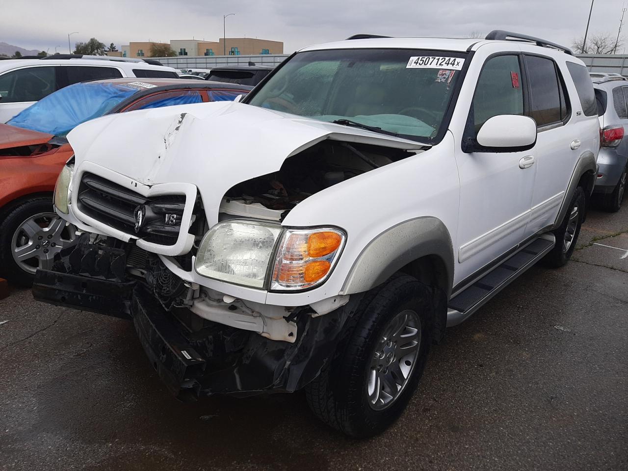 Toyota Sequoia (2004)
