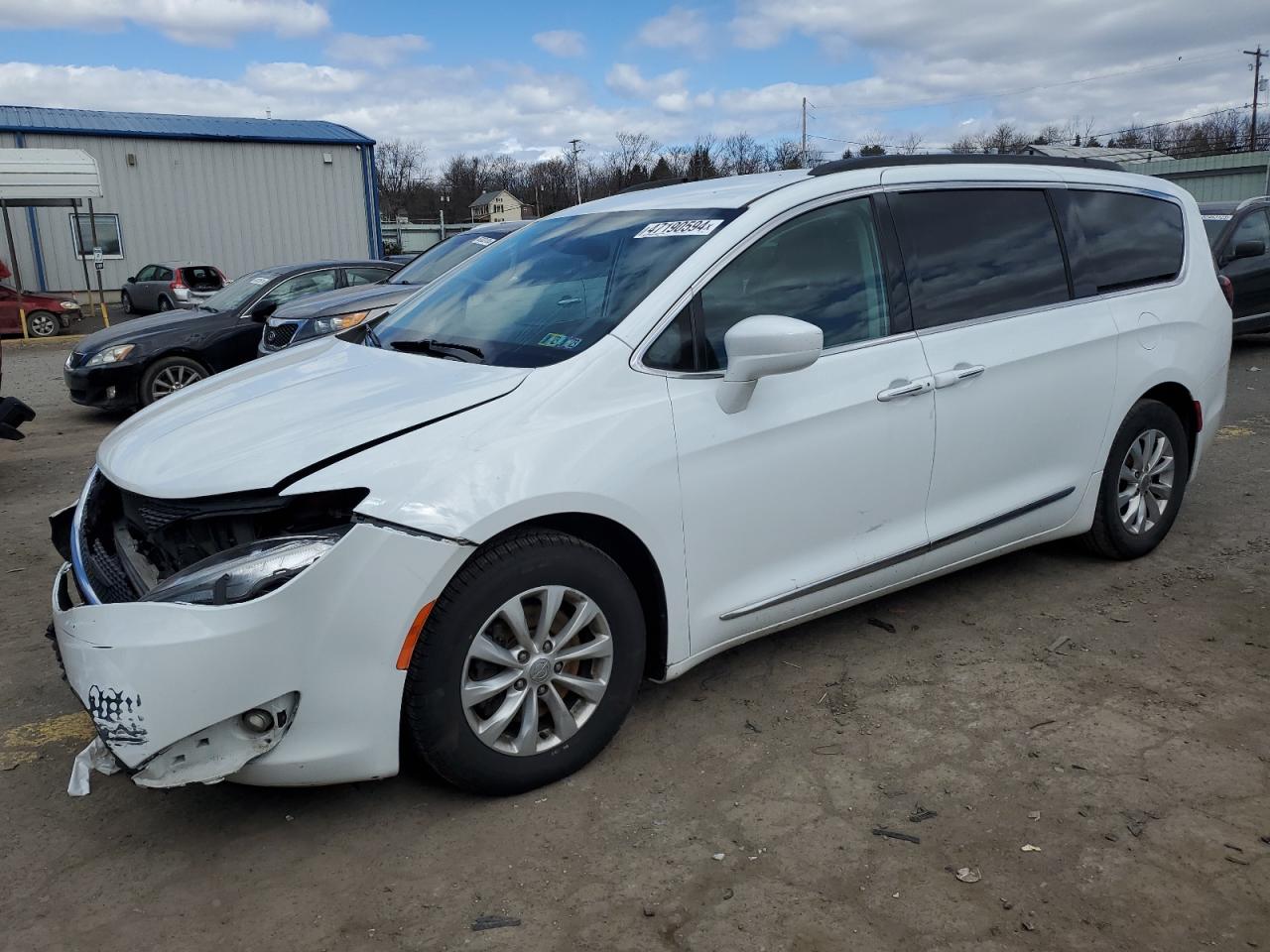 Chrysler Pacifica (2017)