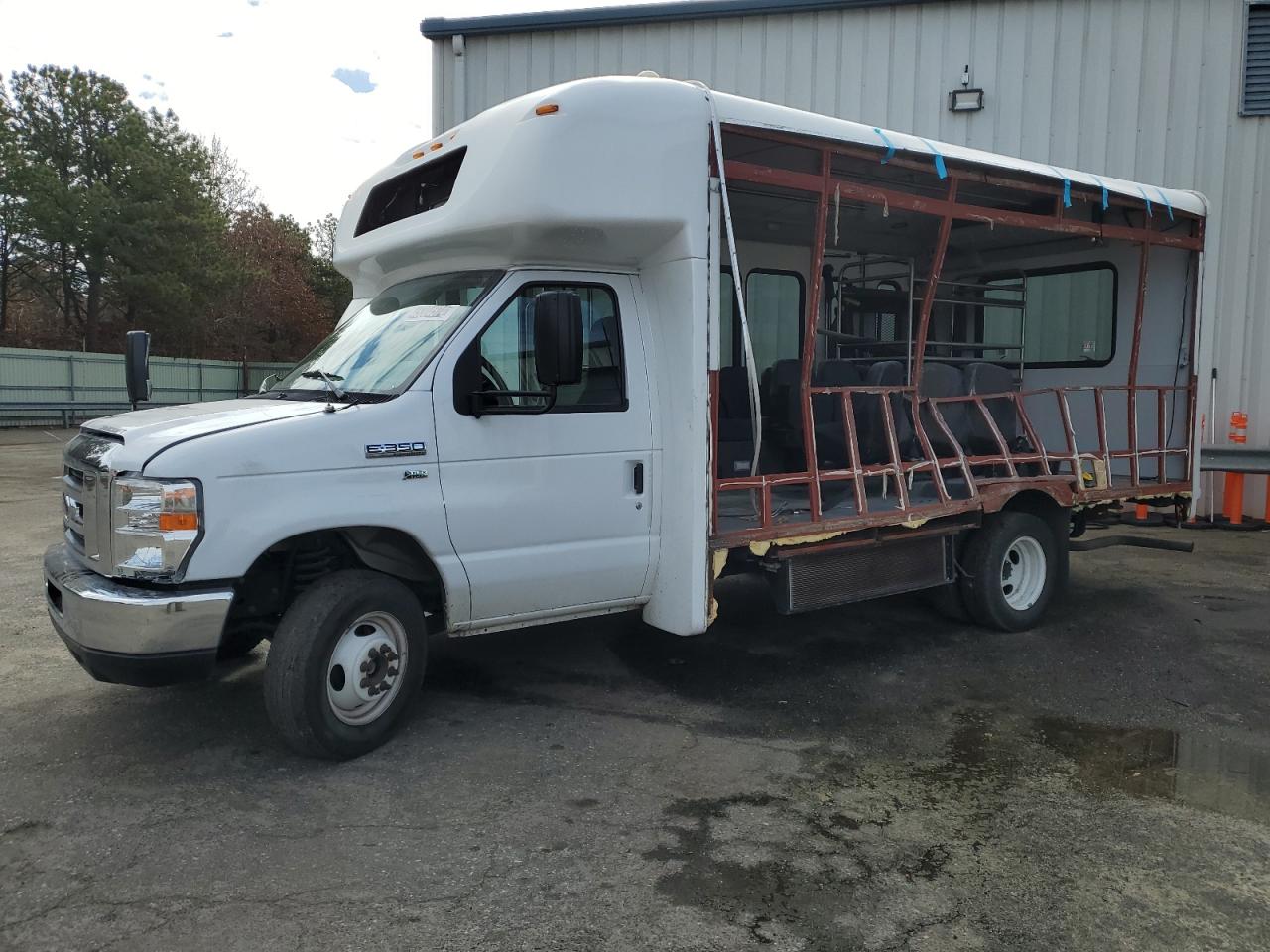 Ford Econoline (2019)