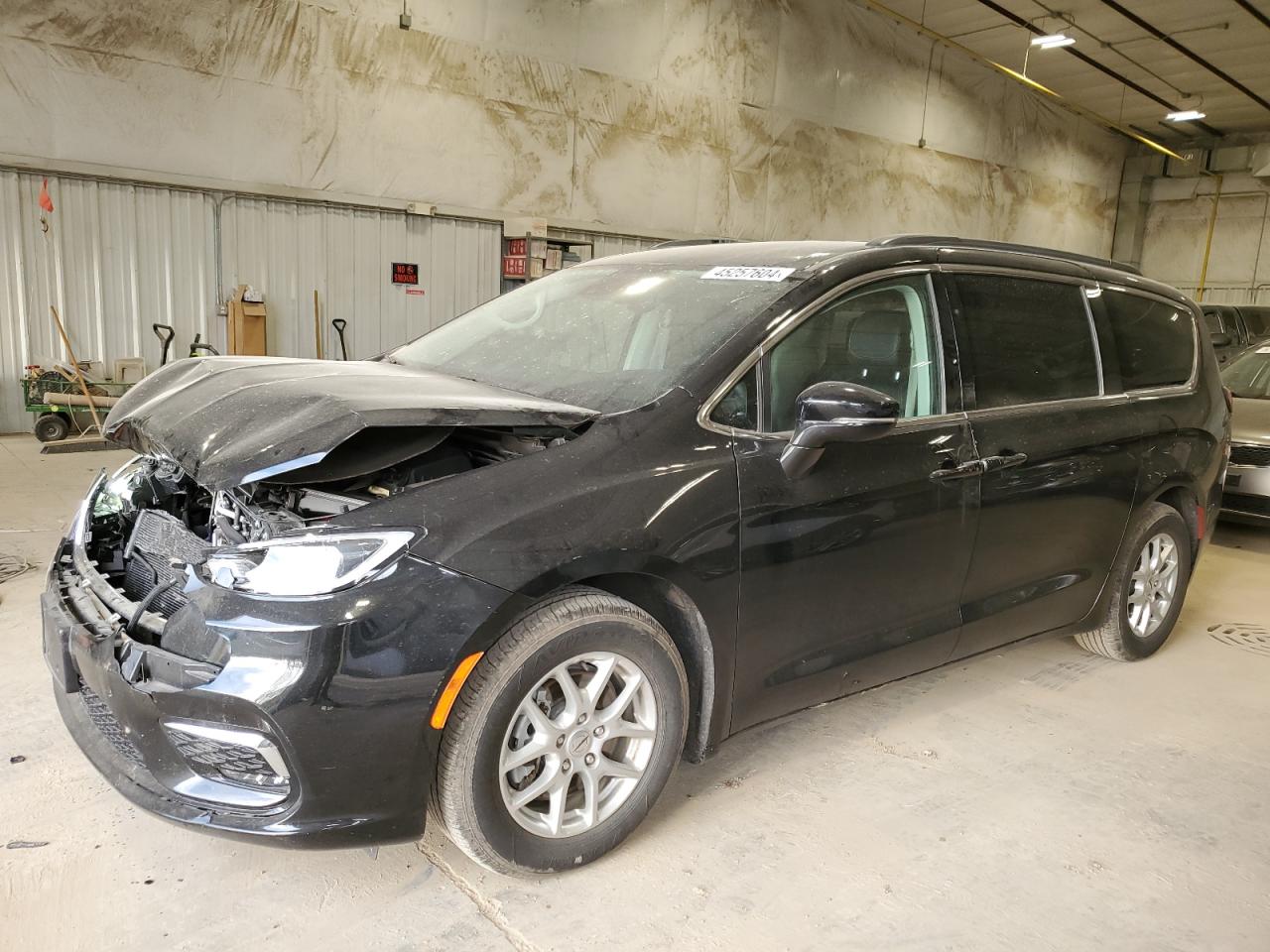 Chrysler Pacifica (2022)