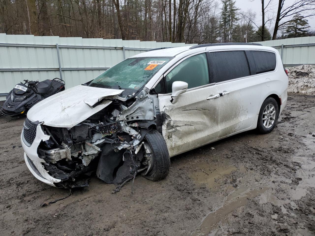 Chrysler Pacifica (2022)