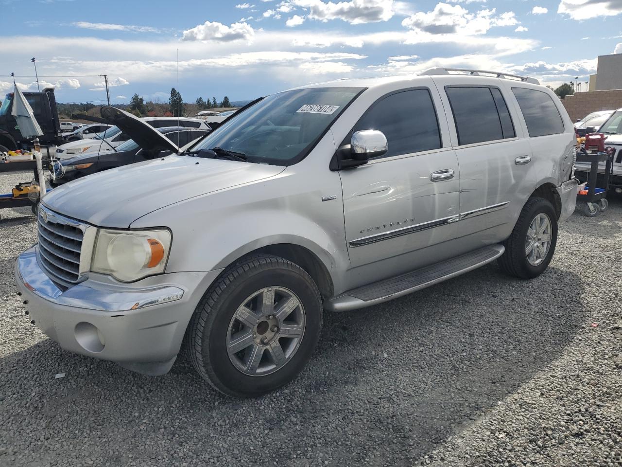 Chrysler Aspen (2008)