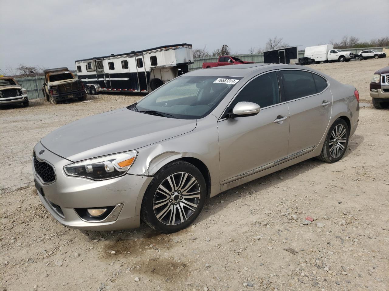Kia Cadenza (2014)