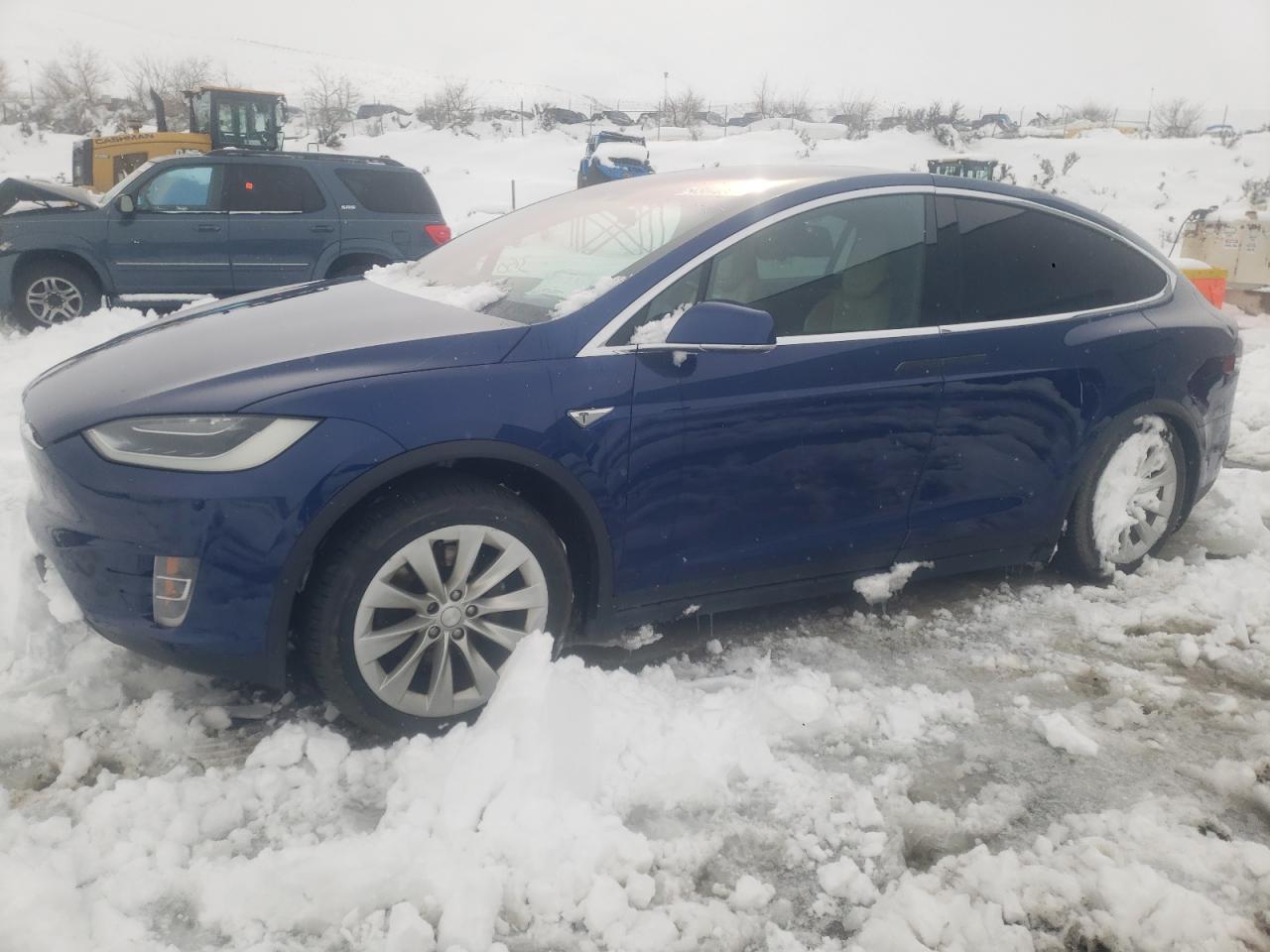 Tesla Model x (2016)