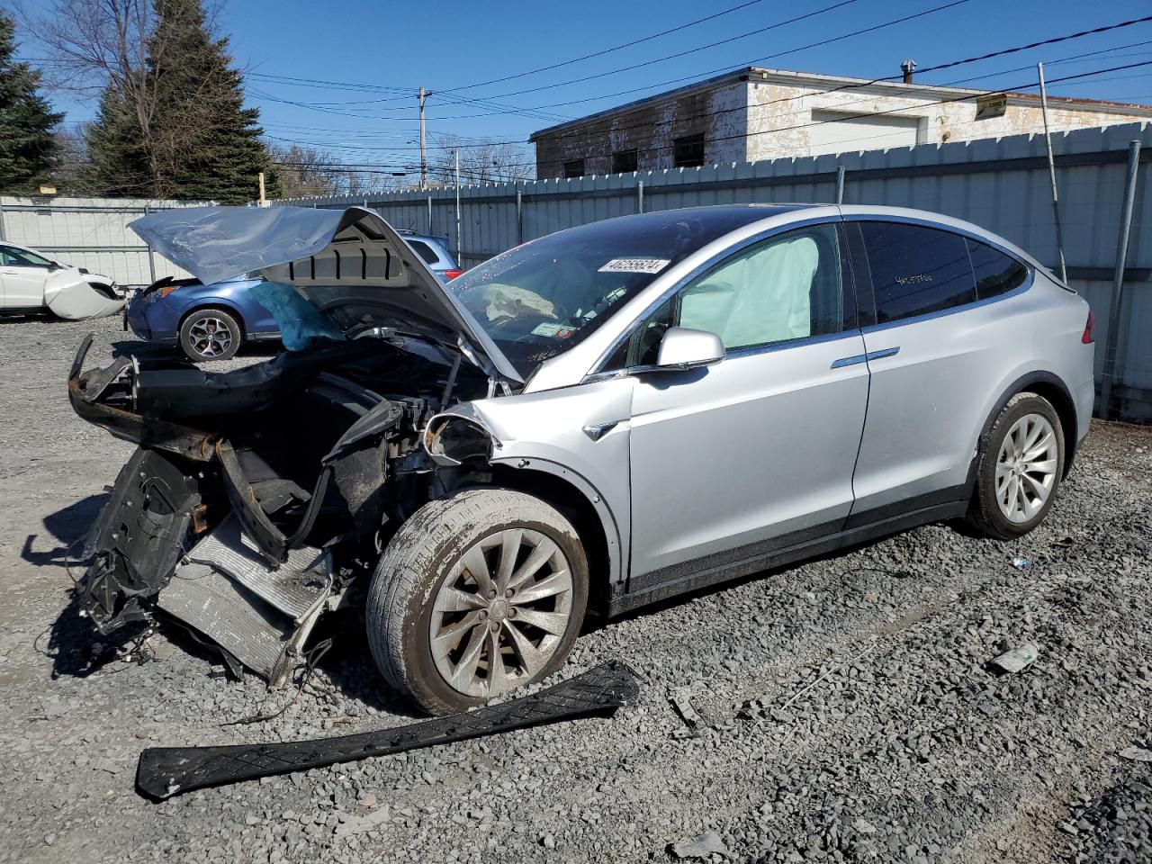 Tesla Model x (2018)