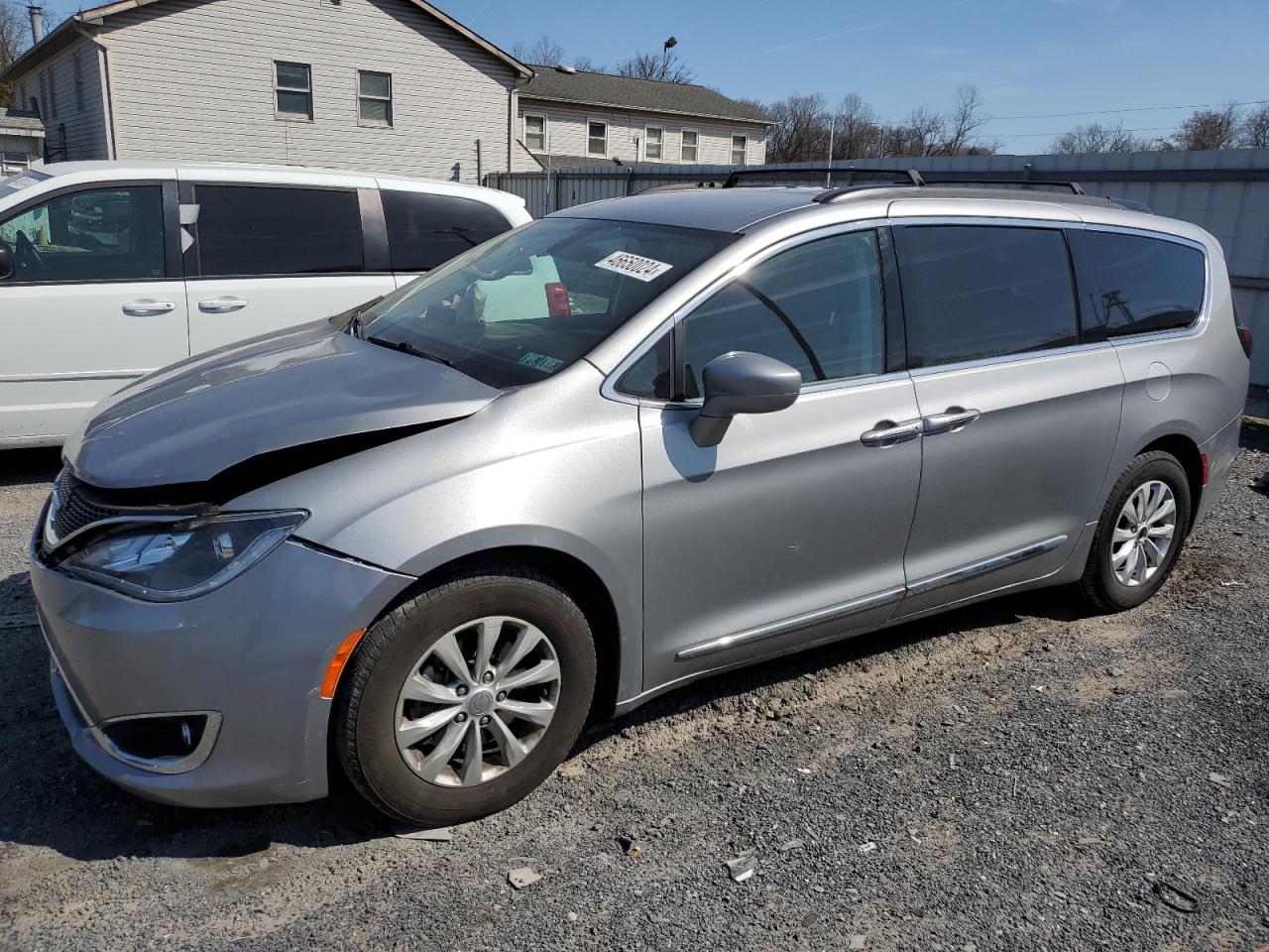 Chrysler Pacifica (2017)