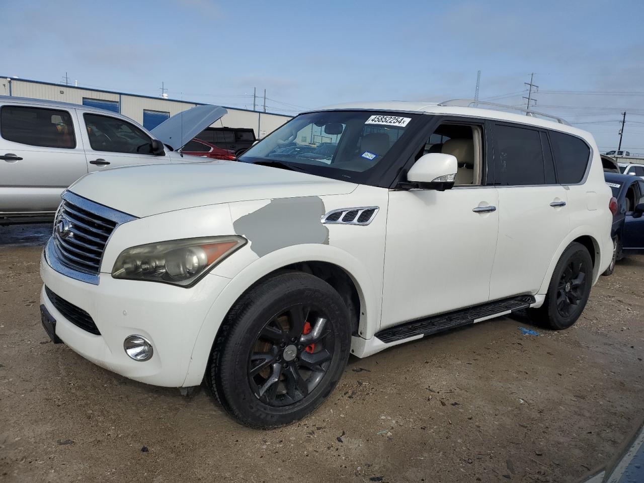 Infiniti Qx56 (2012)