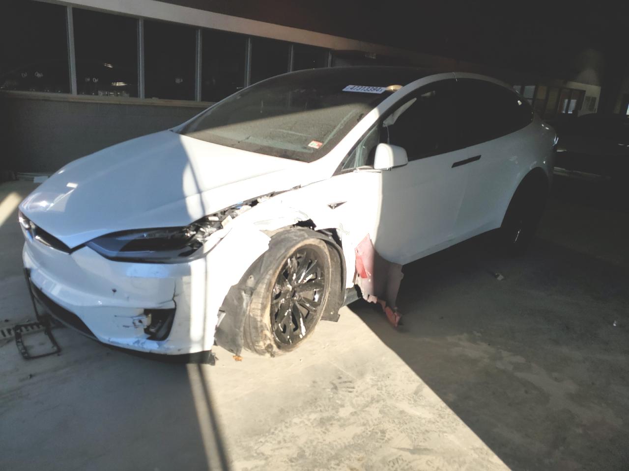 Tesla Model x (2016)