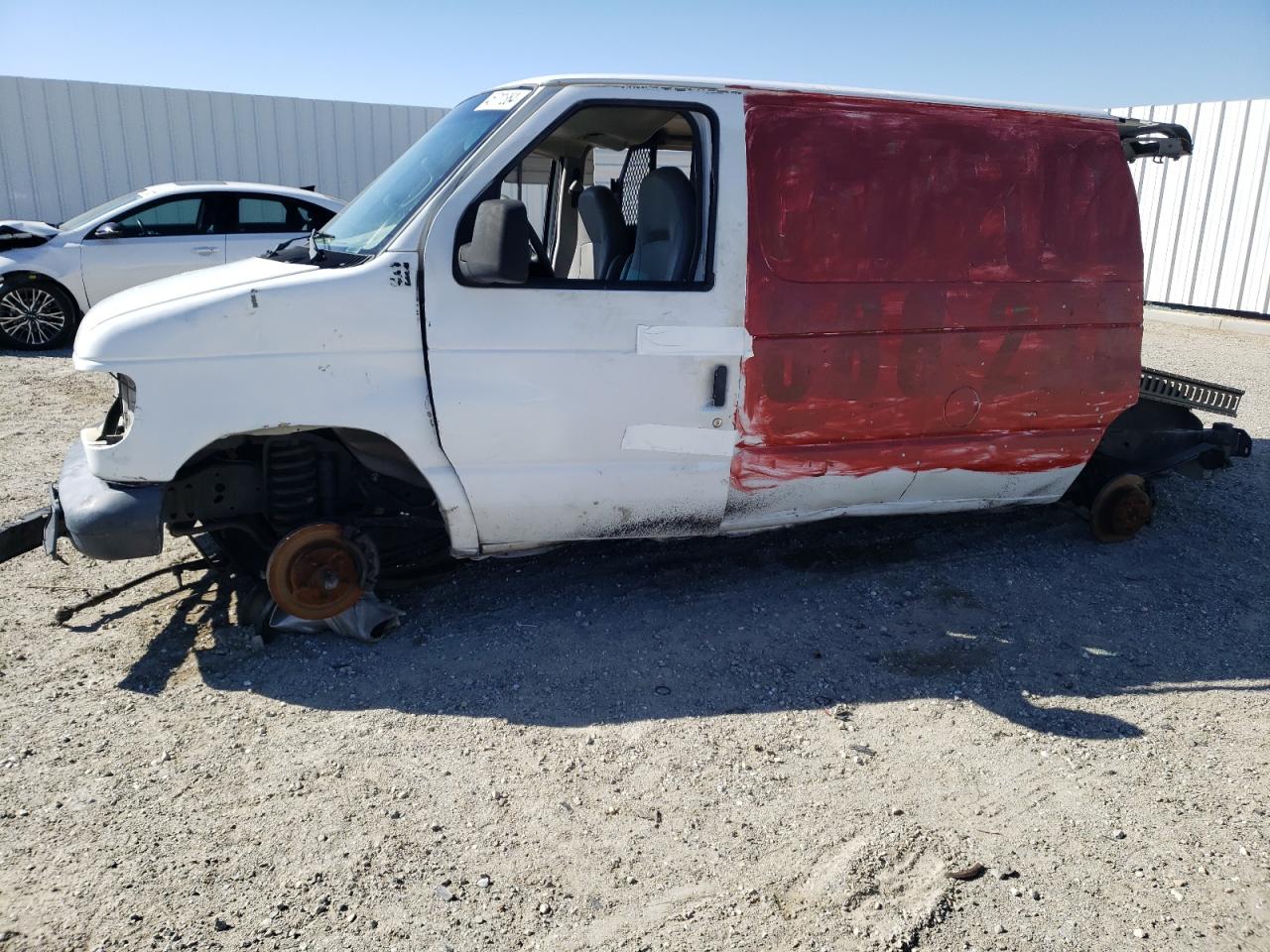 Ford Econoline (2004)