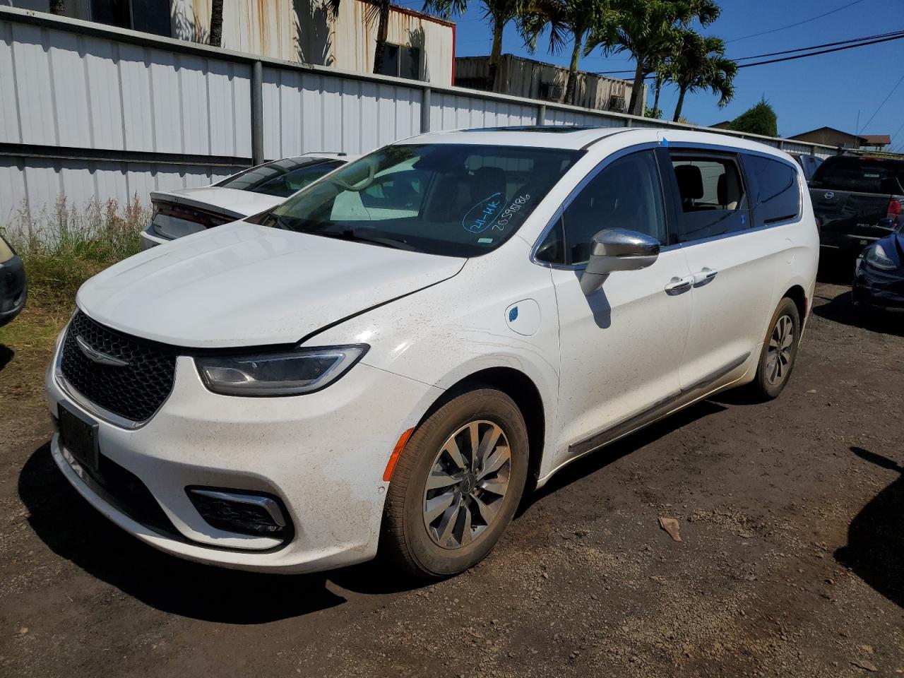 Chrysler Pacifica (2022)