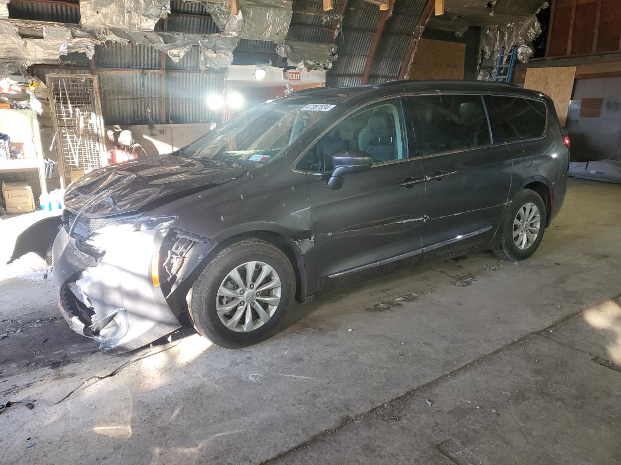 Chrysler Pacifica (2017)