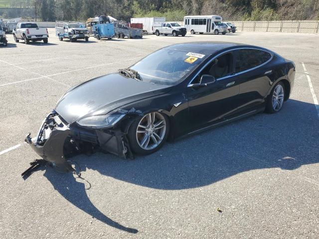 Tesla Model s (2015)