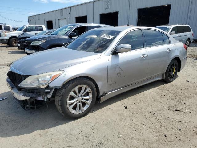 Hyundai Genesis (2013)