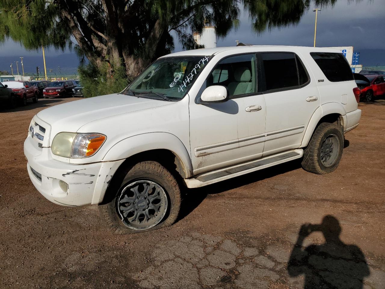 Toyota Sequoia (2005)