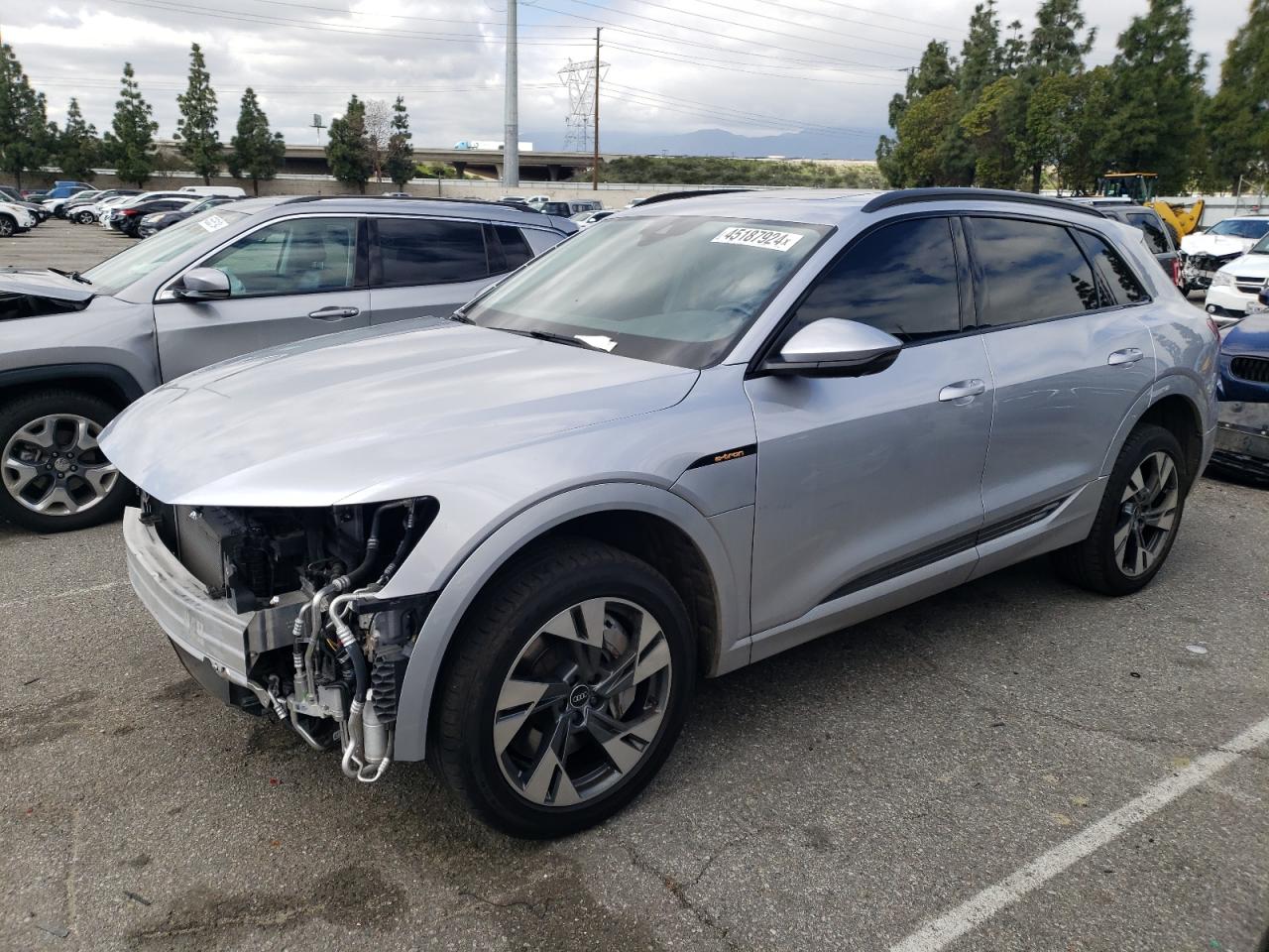 Audi E-tron (2020)
