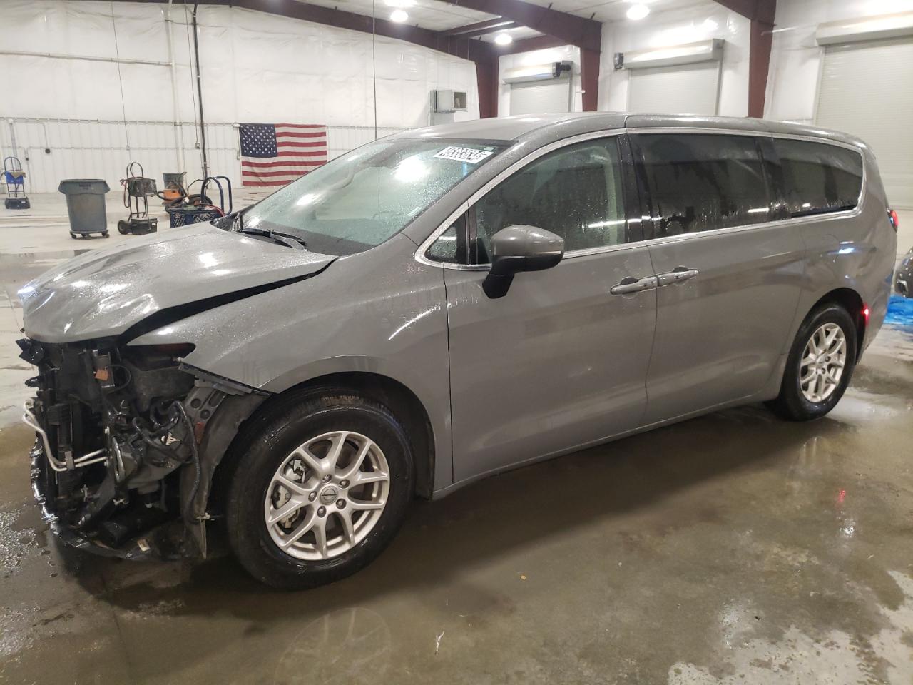 Chrysler Pacifica (2023)