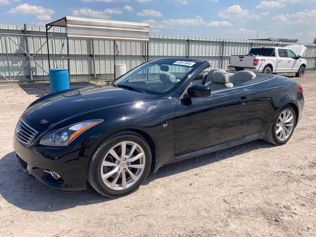 Infiniti Q60 (2014)