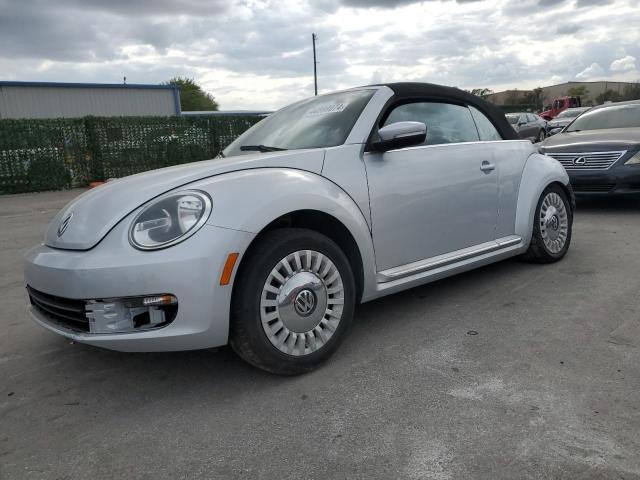 Volkswagen Beetle (2016)