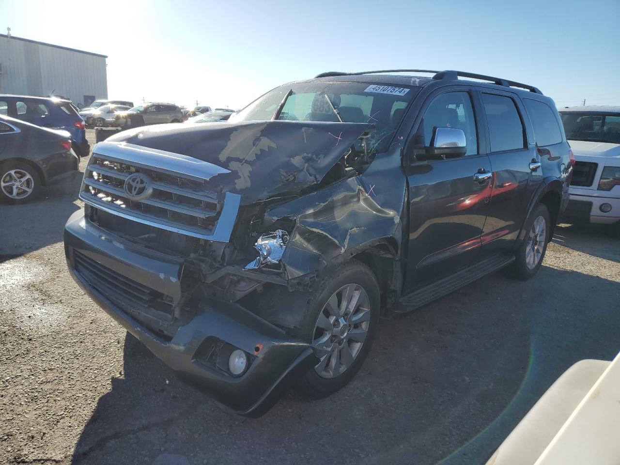 Toyota Sequoia (2015)