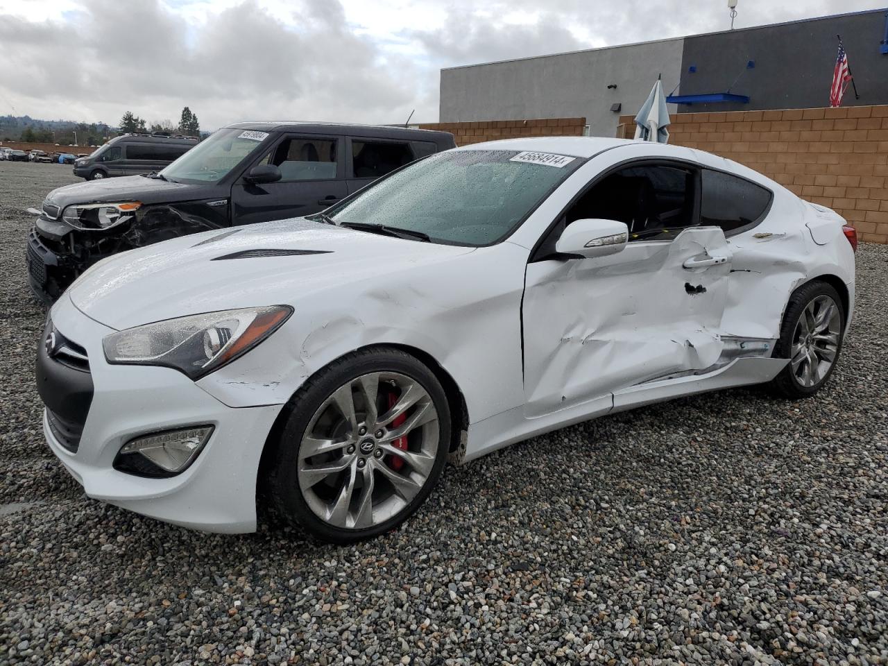 Hyundai Genesis (2015)
