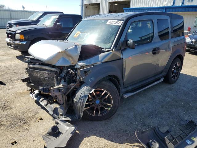 Honda Element (2005)