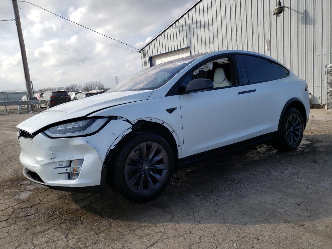 Tesla Model x (2019)
