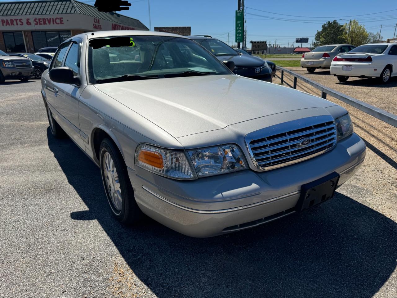 Ford Crown victoria (2005)