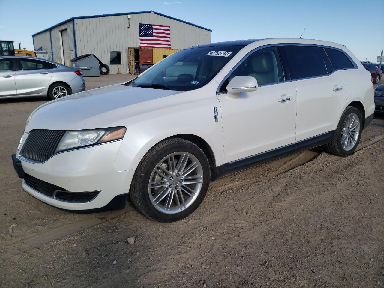 Lincoln Mkt (2013)