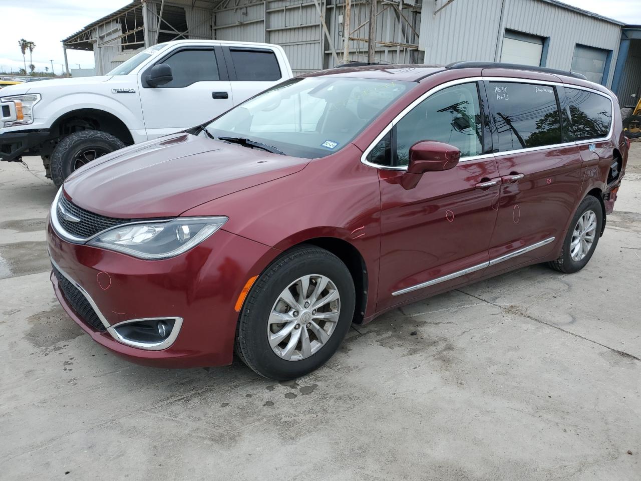 Chrysler Pacifica (2017)