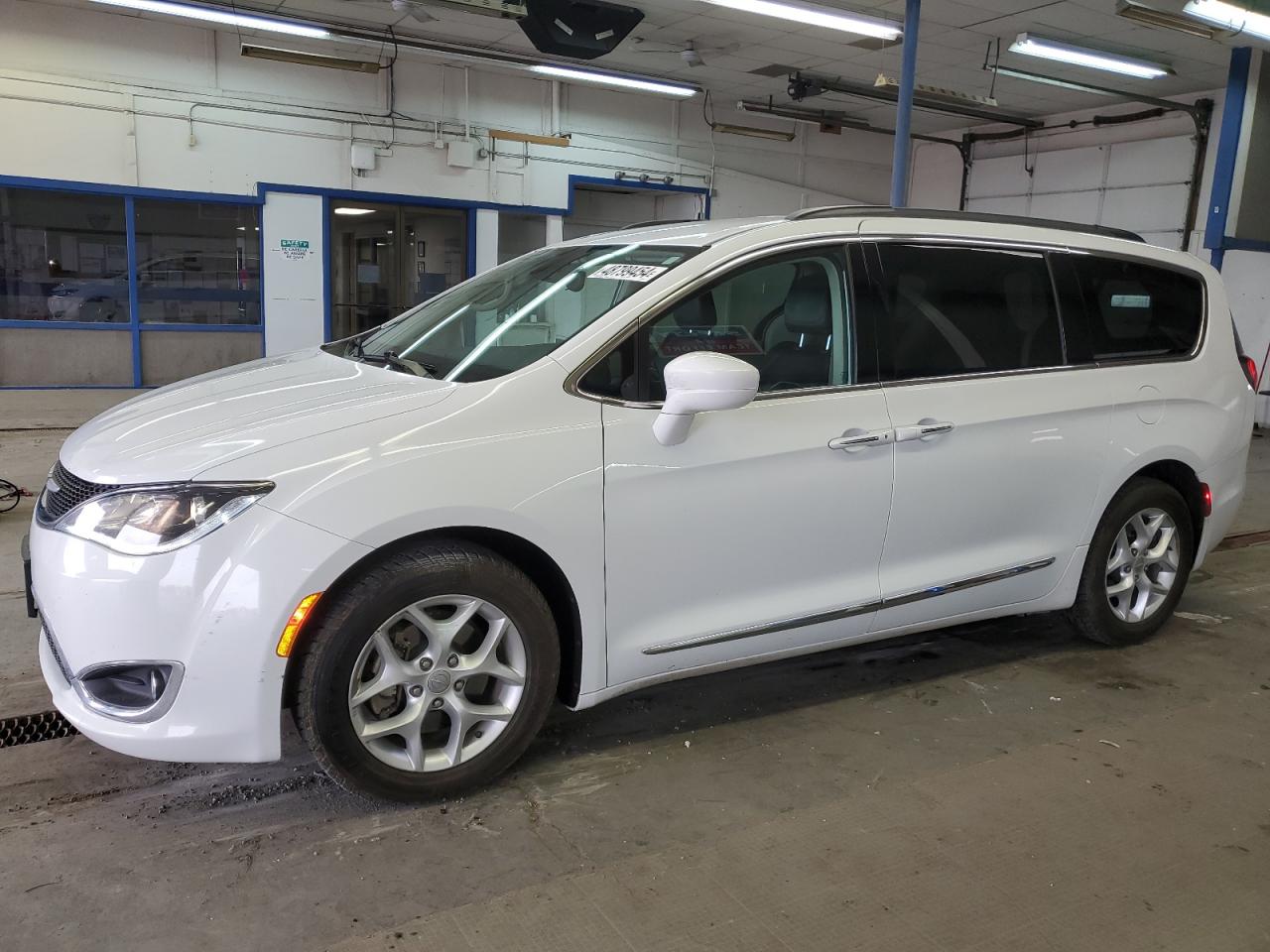 Chrysler Pacifica (2017)