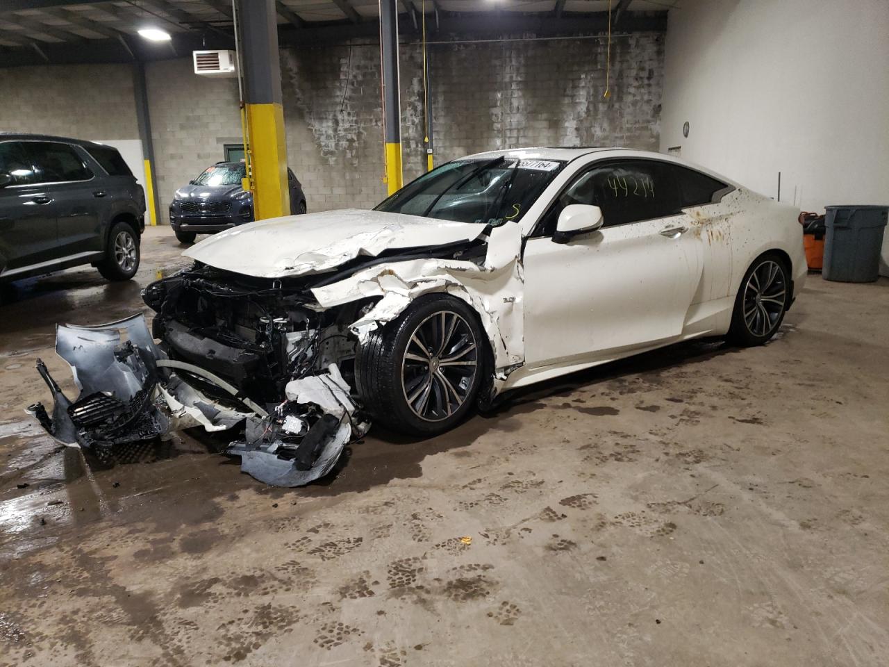 Infiniti Q60 (2017)
