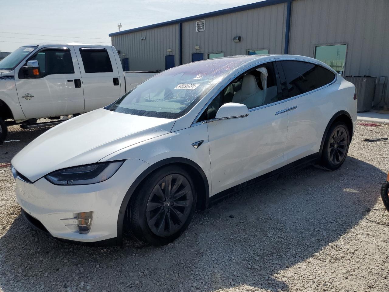 Tesla Model x (2018)