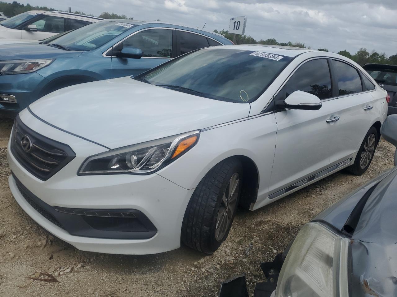 Hyundai Genesis (2015)