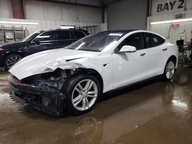 Tesla Model s (2015)