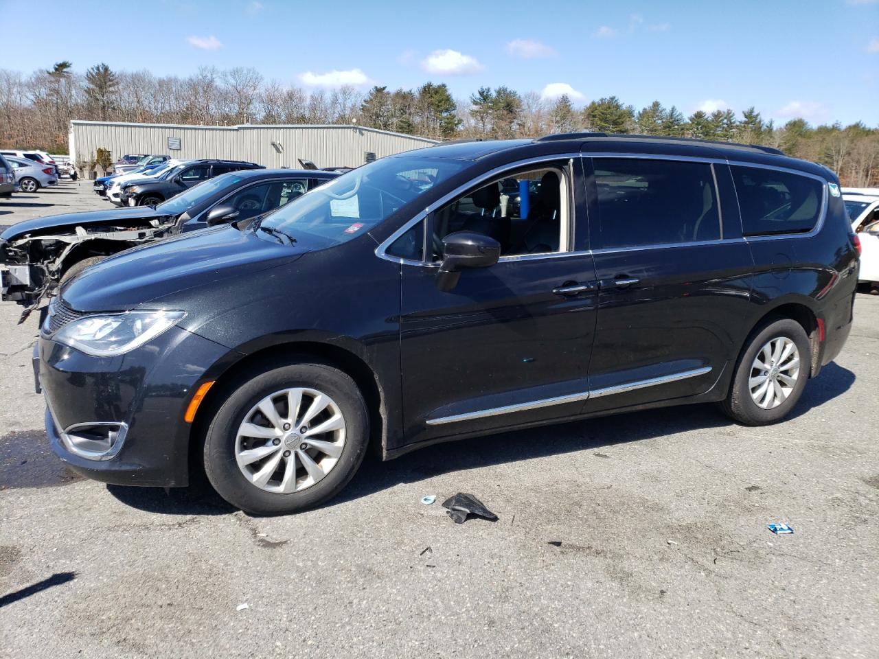 Chrysler Pacifica (2017)