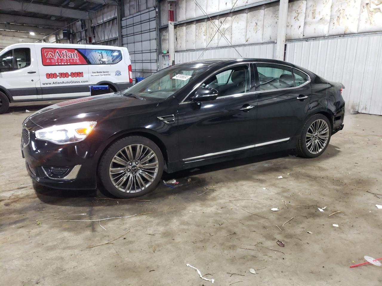 Kia Cadenza (2015)