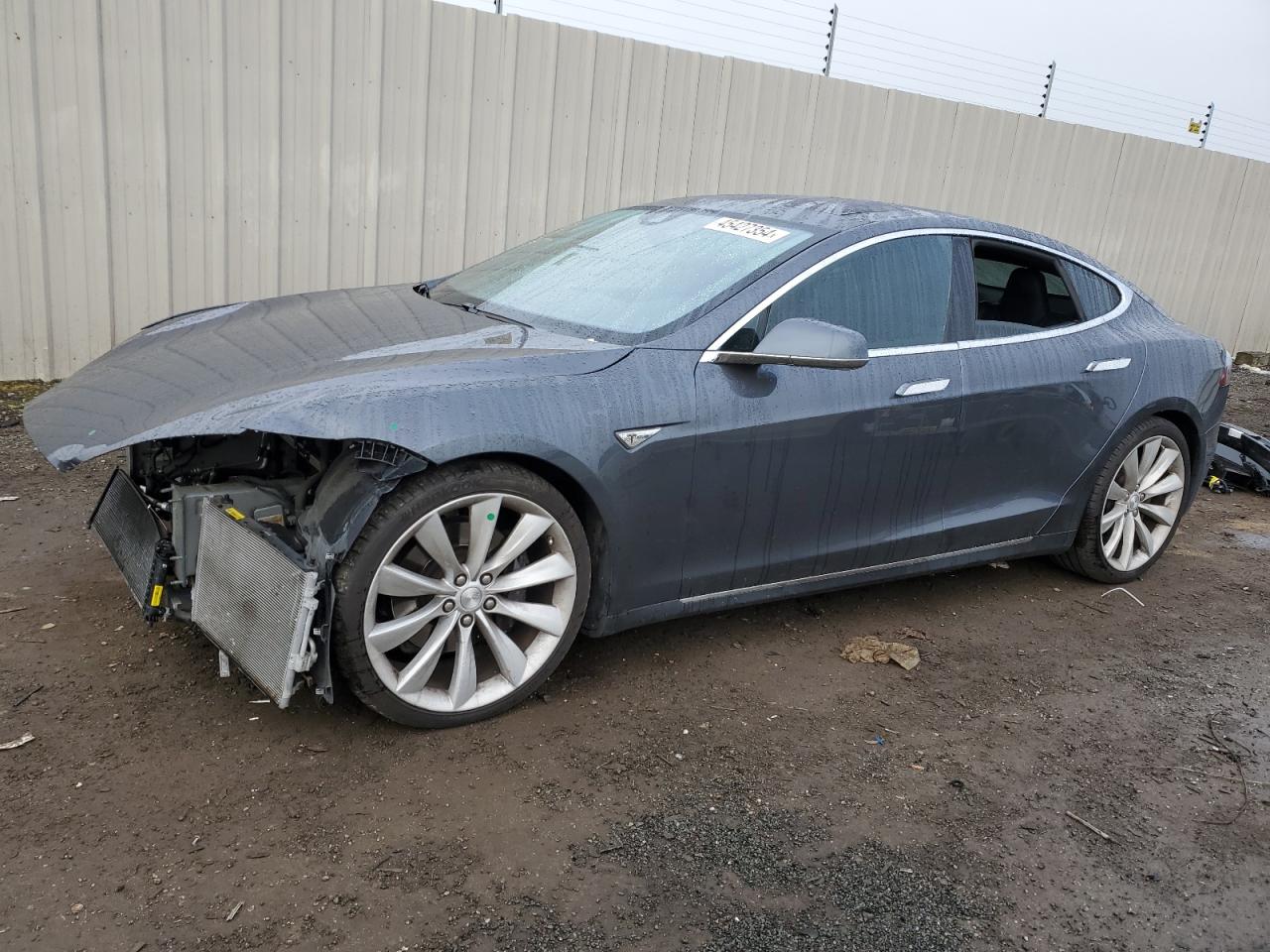 Tesla Model s (2016)