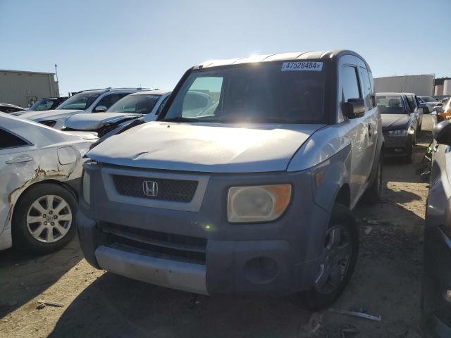 Honda Element (2004)