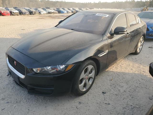 Jaguar Xe (2017)