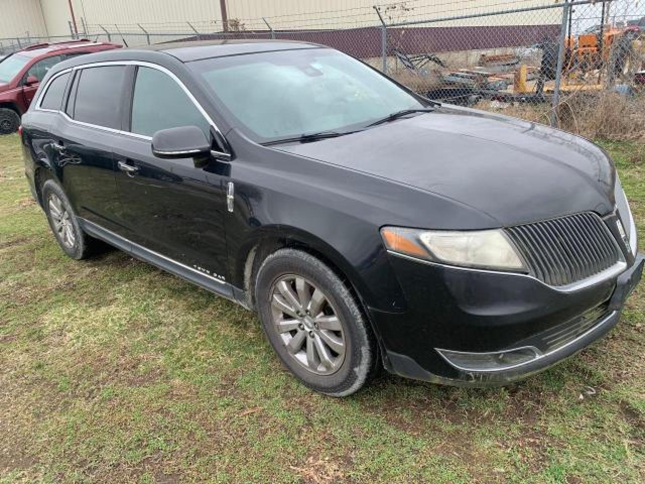 Lincoln Mkt (2013)